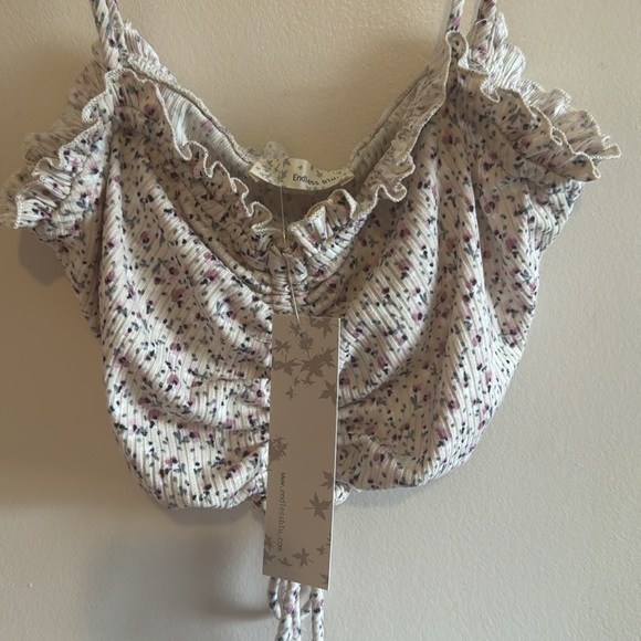 Adorable matching set. Floral cami crop top with matching maxi skirt - Picture 3 of 5